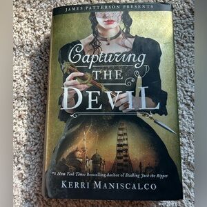 BOOK: Capturing the Devil by Kerri Maniscalco